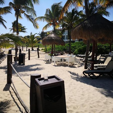 Beachside Corasol El Amanecer De Frida Para 2 Personas Playa del Carmen Exterior photo
