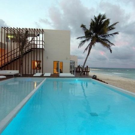 Beachside Corasol El Amanecer De Frida Para 2 Personas Playa del Carmen Exterior photo